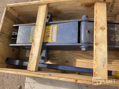 Hein-Werner 10-Ton Hydraulic Jack