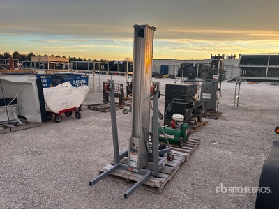 2022 Genie SLC-24 Monte-charge pour matériaux