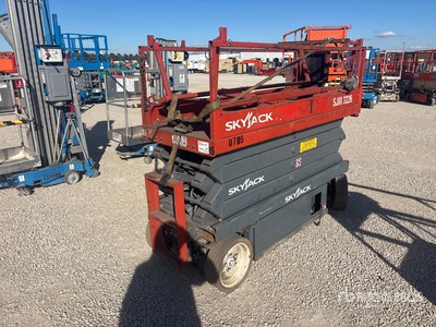 2014 Skyjack SJIII3226 Electric Scissor Lift