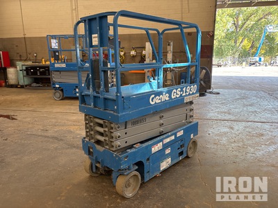 Genie GS-1930 Electric Scissor Lift