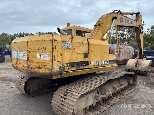 EXCAVADORA 1995 JOHN DEERE 690E