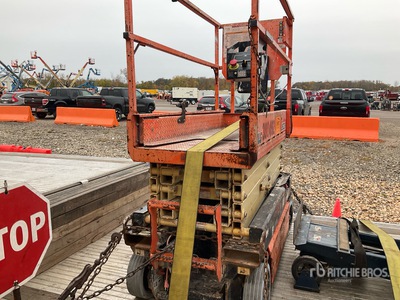 2016 JLG 1932R Scissor Lift