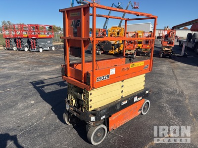 2017 JLG 1932R Electric Scissor Lift