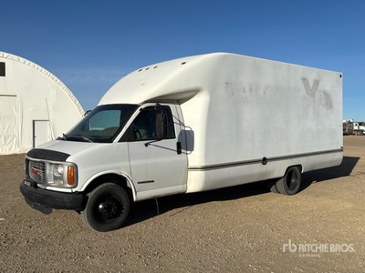 1999 GMC Savana G3500 Cargo Van