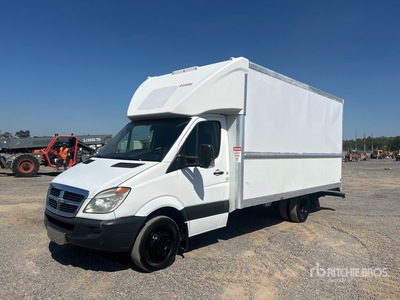 2009 Dodge 3500 4x2 Van Truck