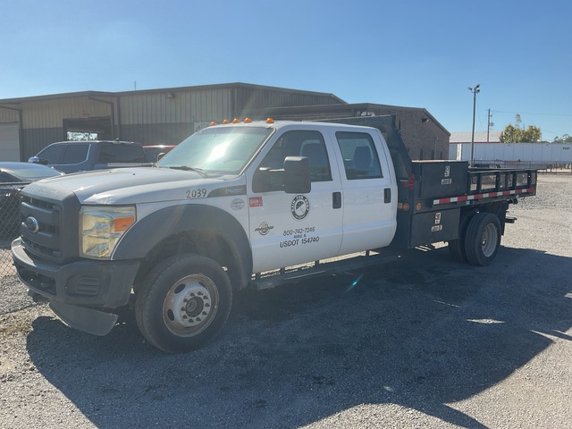2015 Ford F-550 XL 4x4 Crew Cab Flatbed Truck