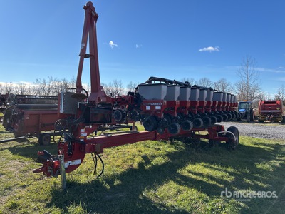 2011 Case IH Early Riser 1240 12 Row Piantatrice