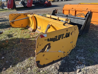 Manulift 114 in Extendable Snow Pusher - Fits Telehandler