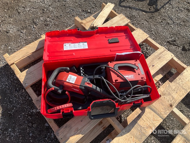 Meuleuse Béton Hilti DG150 + Unité D'alimentation DPC20 – 110V – Occasion