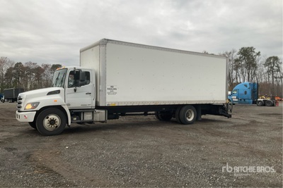 2020 Hino 268 4x2 Camion fourgon