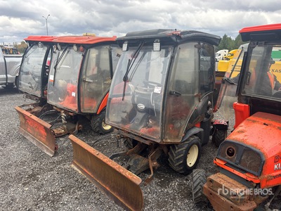 Kubota F2690 Sidewalk Plow (Inoperable)