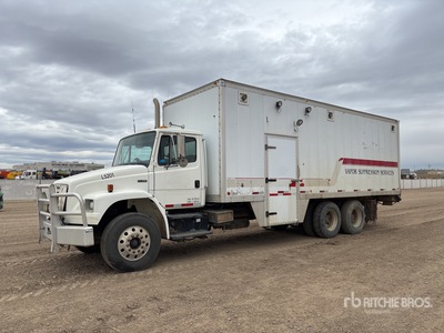 2002 Freightliner 6x4 Steam Truck
