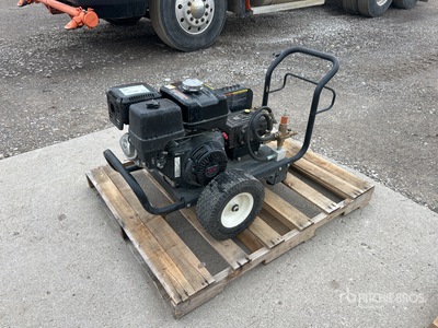 2021 Mi-T-M CW25054MGH Pressure Washer