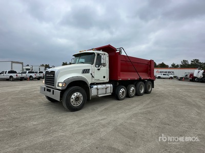 2014 Mack GU433 10x4 Quad/A Camión dumper