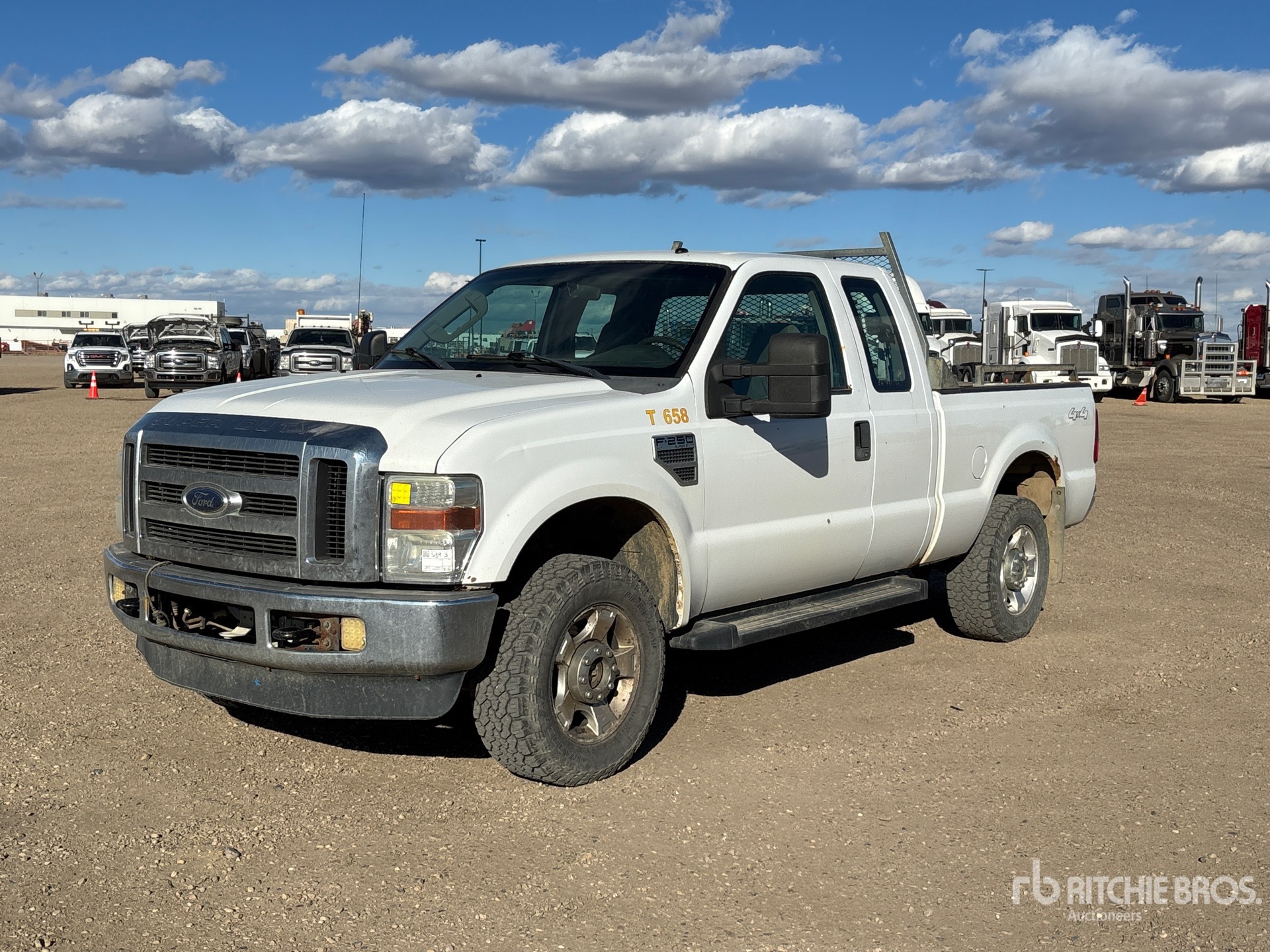 2008 Ford F-250 XLT 4x4 Extended Cab Pick Up