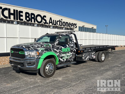 2022 Dodge Ram 5500 SLT 4x4 Roll-Off Truck