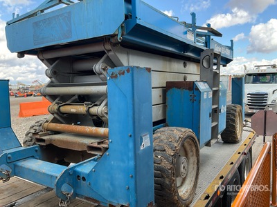 2007 Genie GS4390RT Scissor Lift