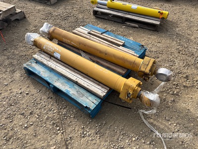 Quantity of (2) 3G5192-U Steer Cylinder - Fits Cat 621-627 Motor Scraper