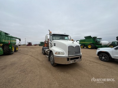 2016 Mack CXU613 T/A Day Cab Truck Tractor