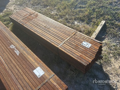 Quantity of .5 in x .5 in 16 GA Square Tube