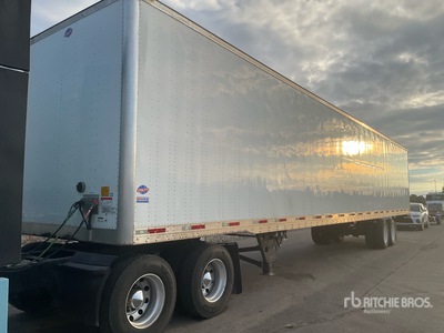2018 Utility VS2DX 53 ft T/A Van Trailer