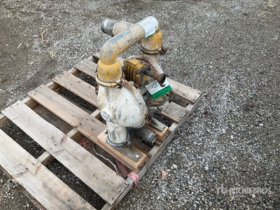 2012 Versamatic E2AA2R22 Diaphragm Pump