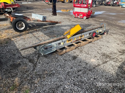 2021 Linkit LKS3003.2 12 in x 10 ft Portable Transfer Conveyor