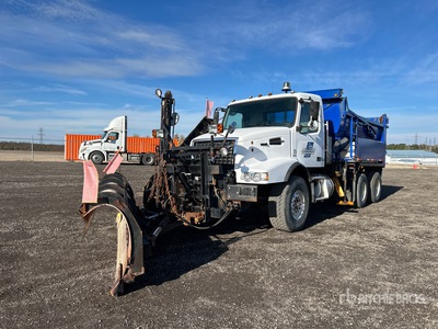 2009 Volvo VHD 6x4 Schneepflug-Lastzug