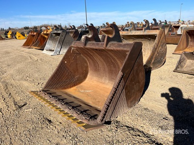 WBM 68 in Q/C Cleanup Excavator Bucket - Fits 250