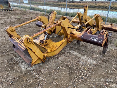 Cat 114 in Motor Grader Ripper - Fits Cat 16G
