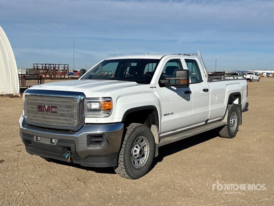 2018 GMC Sierra 3500HD 4x4 Extended Cab Pickup
