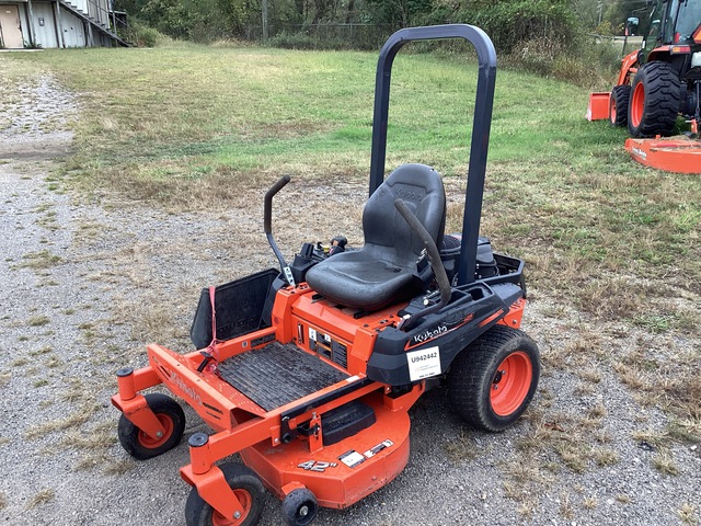2023 Kubota Z231KW-42 Zero-Turn Lawn Mower 2023 Kubota Z231KW-42 Zero-Turn Lawn Mower