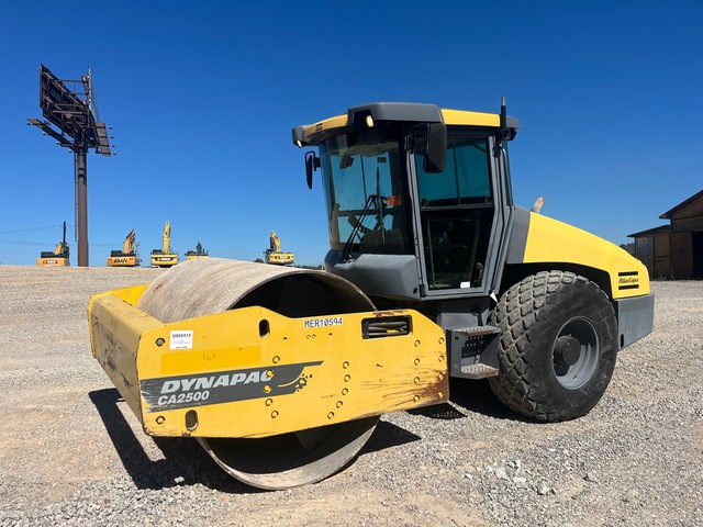 2015 Dynapac CA2500D Smooth Drum Compactor