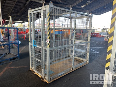 2018 EWE Man Cage