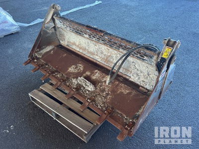 1850 mm Multi-Purpose Skid Steer Bucket