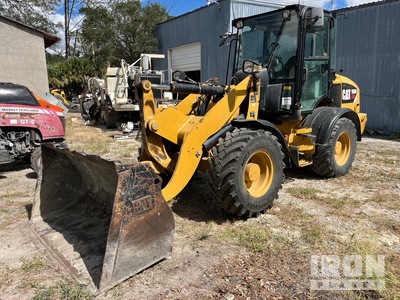 Cat 908M Radlader