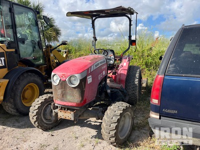 Massey Ferguson 270 4WD Tractor (Inoperable)