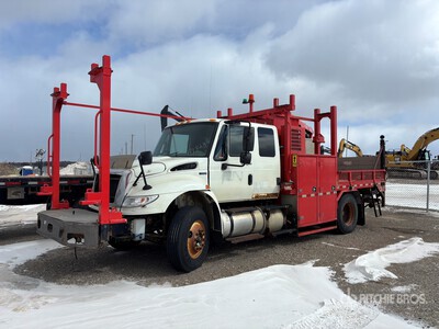 2012 International 4400 4x2 Extended Cab Autocarro di servizio (Inoperable)
