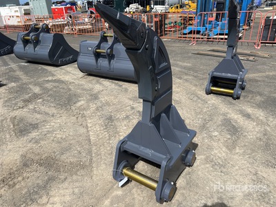 2025 Warrior Q/C Ripper de pelleteuse - Fits 20 - 25 ton (Unused)