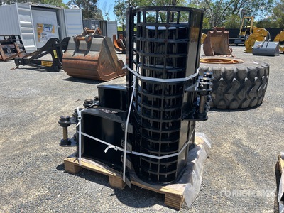 Quantity of (4) Q/C Excavator Bucket - Fits 3 - 4 ton (Unused)