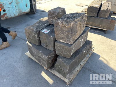 Quantity of Bluestone Blocks