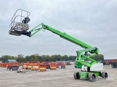 2016 Nifty-Lift HR28 4WD Hybrid Articulating Boom Lift