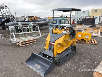 2024 BisonTek BT360 Mini Compact Track Loader (Unused)