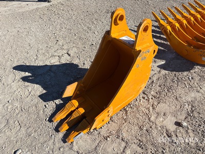 2025 GIYI GY-BK 12 in Digging Excavator Bucket - Fits Cat 305 (Unused)