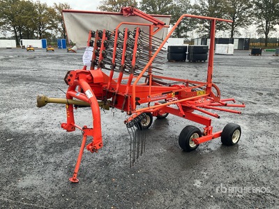 2003 Kuhn GA 4321 GM Hay Tedder
