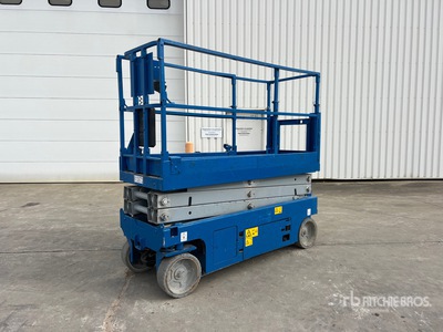 2013 Genie GS2032 Electric Nacelle Ciseau Electrique シザーリフト