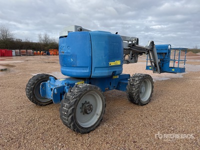 2012 Genie Z-45/25J 4WD Diesel Nacelle Articulee Articulating Boom Lift