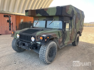 2001 AM General M997A2 HMMWV 2 Door Hard Top w/Ambulance Body