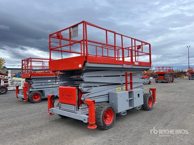 2002 Skyjack 9250XD2 4x4 Dual Fuel シザーリフト