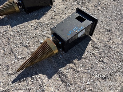 2025 GIYI GY-NWSЗ8 8 in Excavator Wood Splitter (Unused)